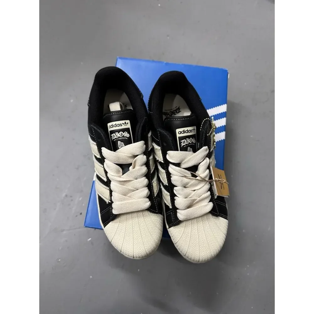 Size 9 - adidas Superstar XLG Dios - Black White